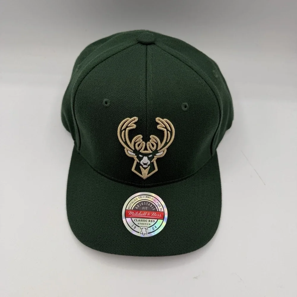 Mitchell & Ness Milwaukee Bucks Hat Cap Snapback Adjustable Classic Red‎ Stretch